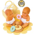 MGA Entertainment Mgas Miniverse Make It Mini Real Baby Nurture - Blind Packaging, Baby Care Themed Mini Collectibles, 8 Styles 