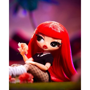 MGA Entertainment LOL Surprise OMG Music Festival Featuring Jennie - Fashion Doll With Collectible Poster, Inspired by Global Mu