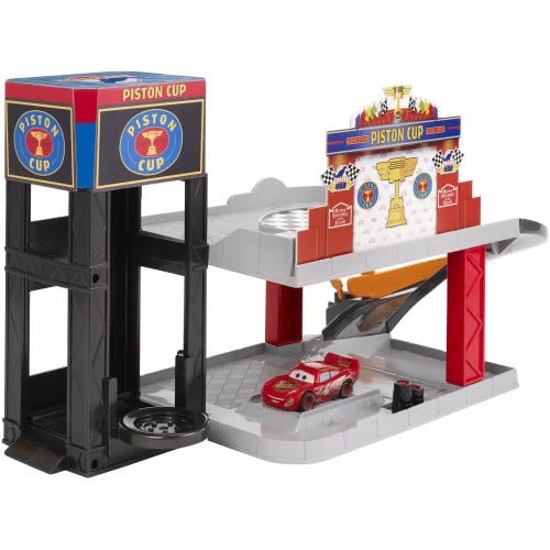 Mattel Γκαράζ Σετ Παιχνιδιού Disney Pixar Cars Piston Cup DWB90 887961378979
