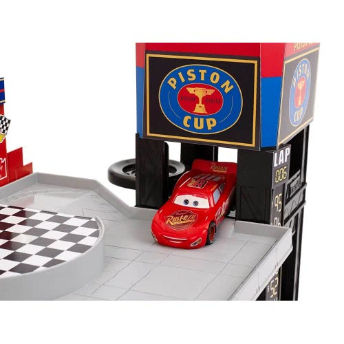 Mattel Γκαράζ Σετ Παιχνιδιού Disney Pixar Cars Piston Cup DWB90 887961378979
