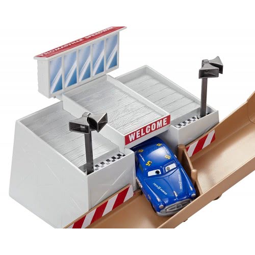 Mattel Cars 3 - Πίστα Προπόνησης Του Doc DXY92 887961406894