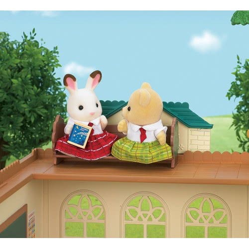 Epoch The Sylvanian Families - Country Tree School 5105 5054131051054