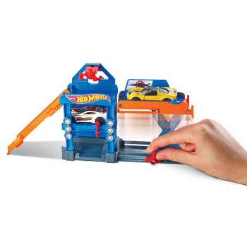 Mattel Hot Wheels Robo Lift Speed Shop Playset Fold Out DWK99 / DWL02 887961384130
