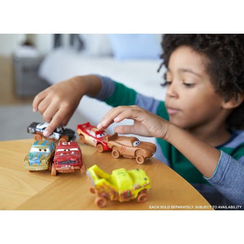 Mattel Disney/Pixar Cars 3 Crazy 8 Vehicles, Apb DYB03 / DYB06 887961407112