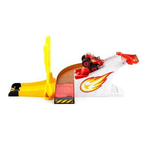 Mattel Blaze And The Monster Machines Flaming Stunts Blaze DGK52 / DGK55 887961194630