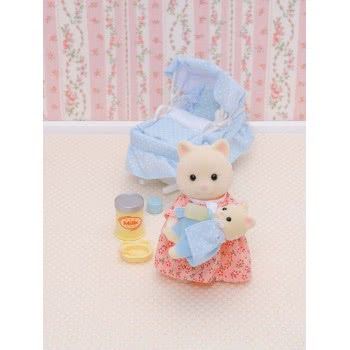 Epoch Sylvanian Families Νεογέννητο Σε Καλάθι Set Mama Chantily Family 4333 5054131043332