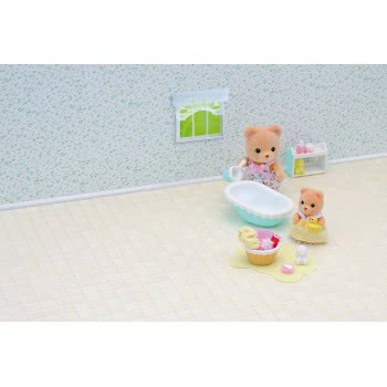 Epoch Sylvanian Families: Μαμά Και Μωρό Ώρα Για Μπάνιο 5092 5054131050927