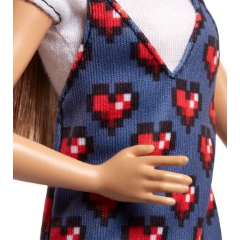 Mattel Barbie Fashionistas Wear Your Heart Petite Doll FBR37 / FJF46 887961534962