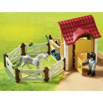 Playmobil Άλογο Απαλούζα Με Στάβλο 6935 4008789069351