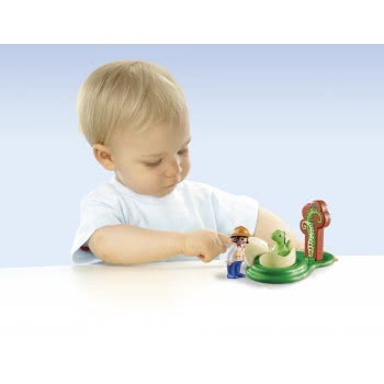 Playmobil Girl With Dino Egg 9121 4008789091215