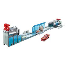 Mattel Disney Pixar Cars 3 Transforming Rusteze Racing Center Σετ Παιχνιδιού DVT46 / FTB42 887961639643