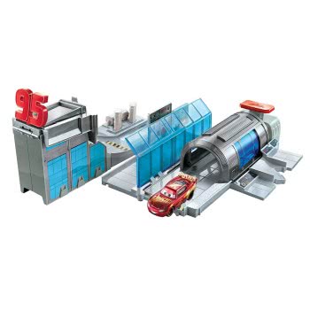 Mattel Disney Pixar Cars 3 Transforming Rusteze Racing Center Playset DVT46 / FTB42 887961639643