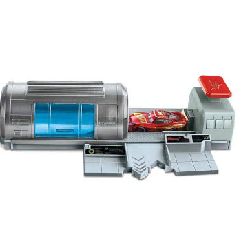 Mattel Disney Pixar Cars 3 Transforming Rusteze Racing Center Playset DVT46 / FTB42 887961639643