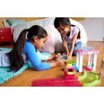 Mattel Barbie On The Go - Βολτίτσες Κουκλίτσες, Βέσπα Και Ταχυδρομείο FHV85 887961529944