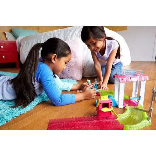 Mattel Barbie On The Go - Βολτίτσες Κουκλίτσες, Βέσπα Και Ταχυδρομείο FHV85 887961529944
