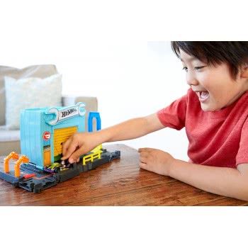 Mattel Hot Wheels City Gator Garage Attack FNB05 / FNB06 887961585858