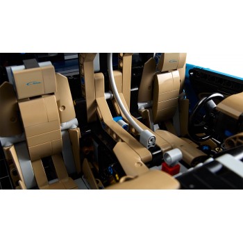 LEGO Technic Bugatti Chiron 42083 5702016116977