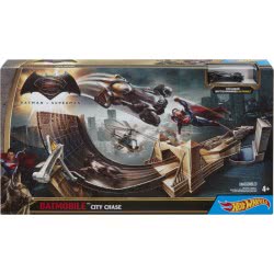 Mattel HOT WHEELS HEROES HW DC - BATMAN Vs SUPERMAN ΣΕΤ ΠΑΙΧΝΙΔΙΟΥ ΜΕ BATMOBILE DJH61 887961225389