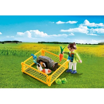 Playmobil Special Plus Κορίτσι Με Ινδικά Χοιρίδια 4794 4008789047946